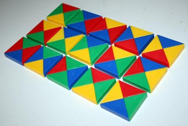 Logika Farbenpyramide